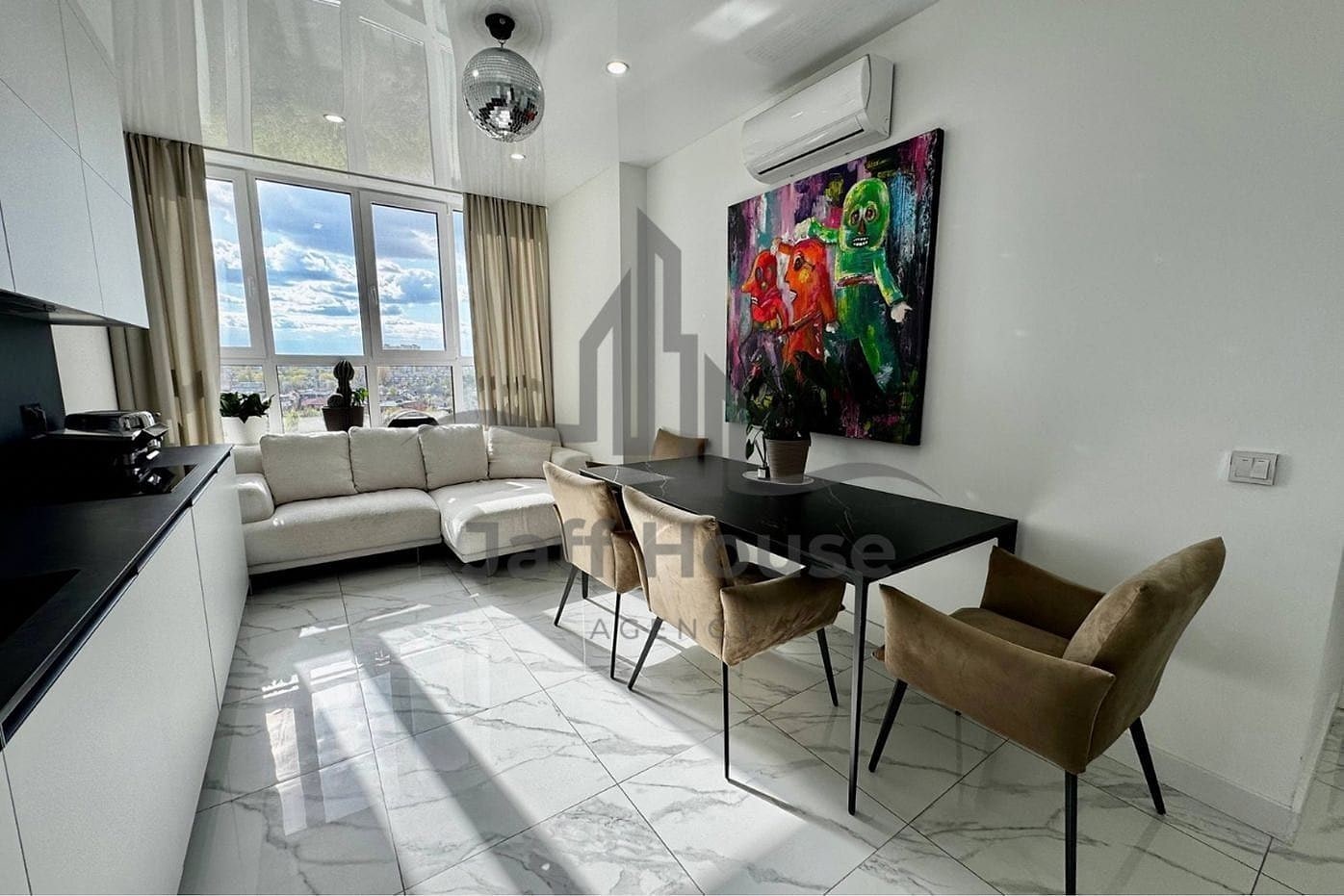 Renovated Two-Room Apartment — Family & Friends Complex, Solomianka