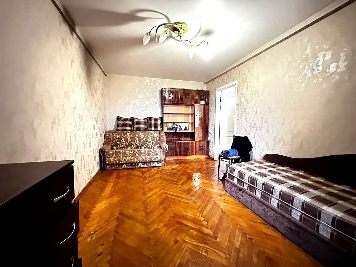 One-Room Apartment — Kharkivske Highway, Darnytsia
