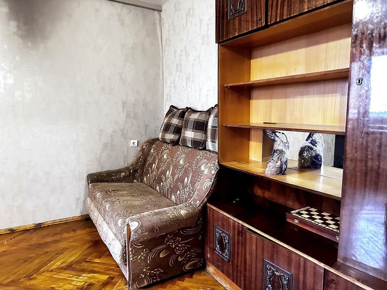 One-Room Apartment — Kharkivske Highway, Darnytsia