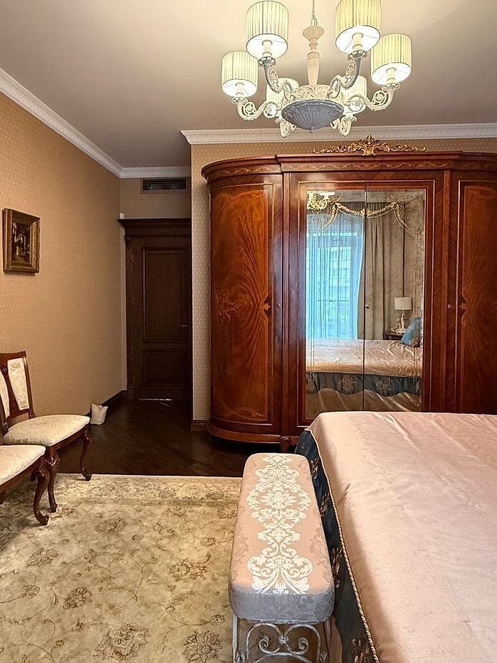 River-View Apartment with Italian Furnishings — Riviera Riverside, Dniprovskyi