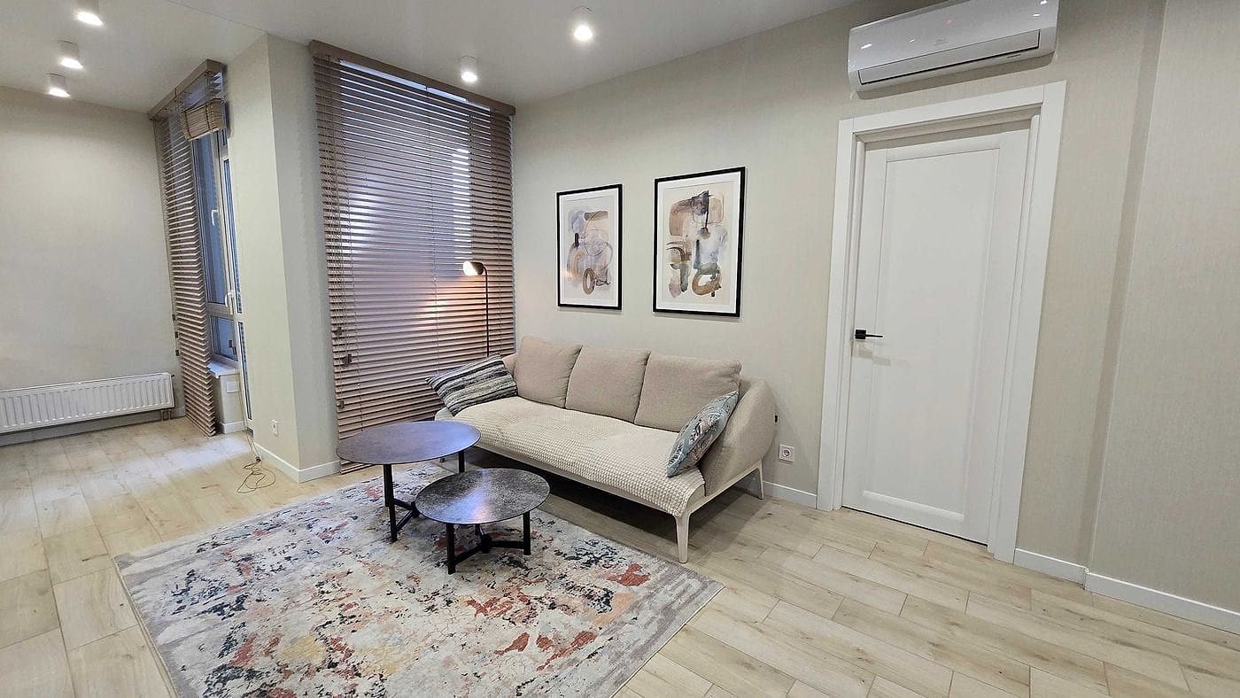 Renovated One-Room Apartment — Novopecherskaya Vezha Complex, Pechersk