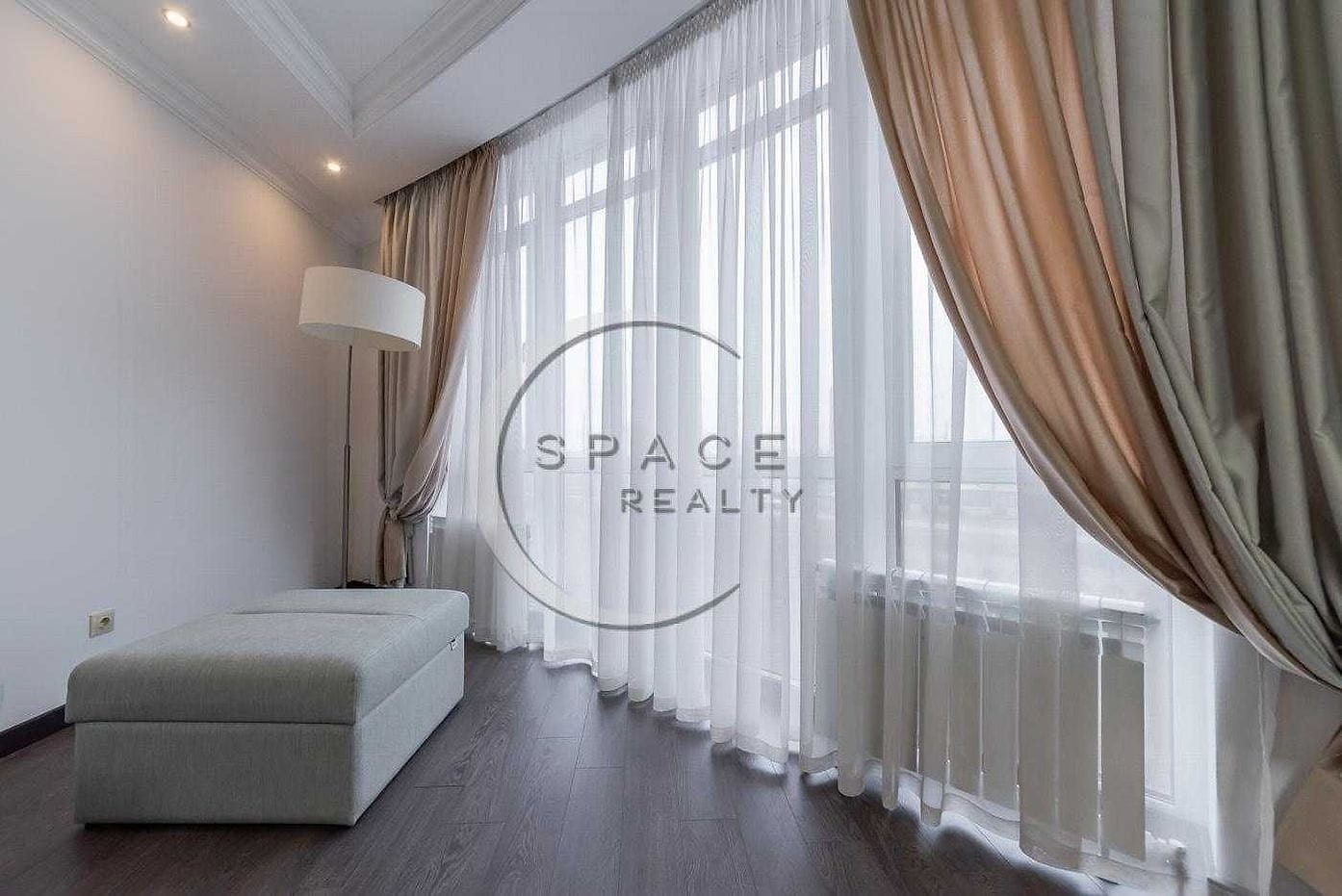 Renovated Three-Room Apartment — Park Stone Complex, Obolon