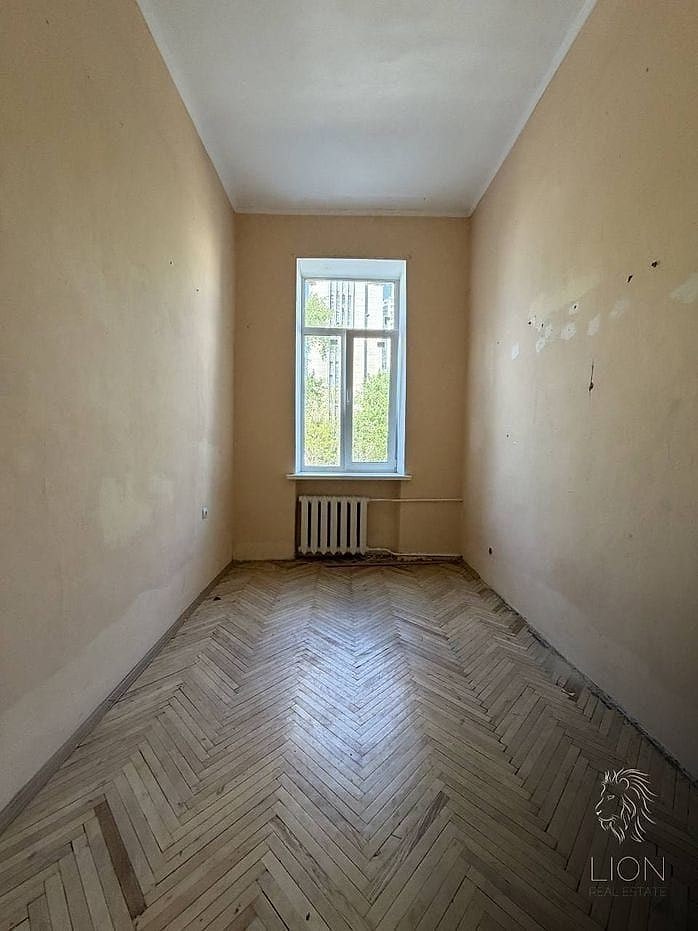 Two-Room Apartment — Antonovycha Street, Holosiiv
