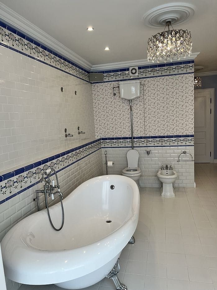 Top-Floor Apartment With Terrace — Poznyaky Metro, Darnytsia