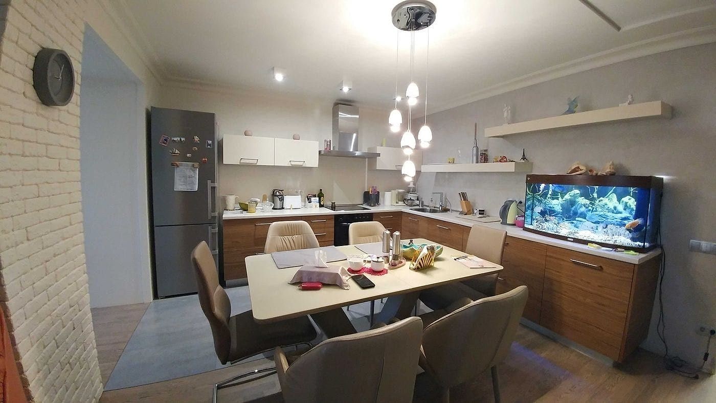Renovated Two-Room Apartment — Ivasiuk Avenue, Obolon