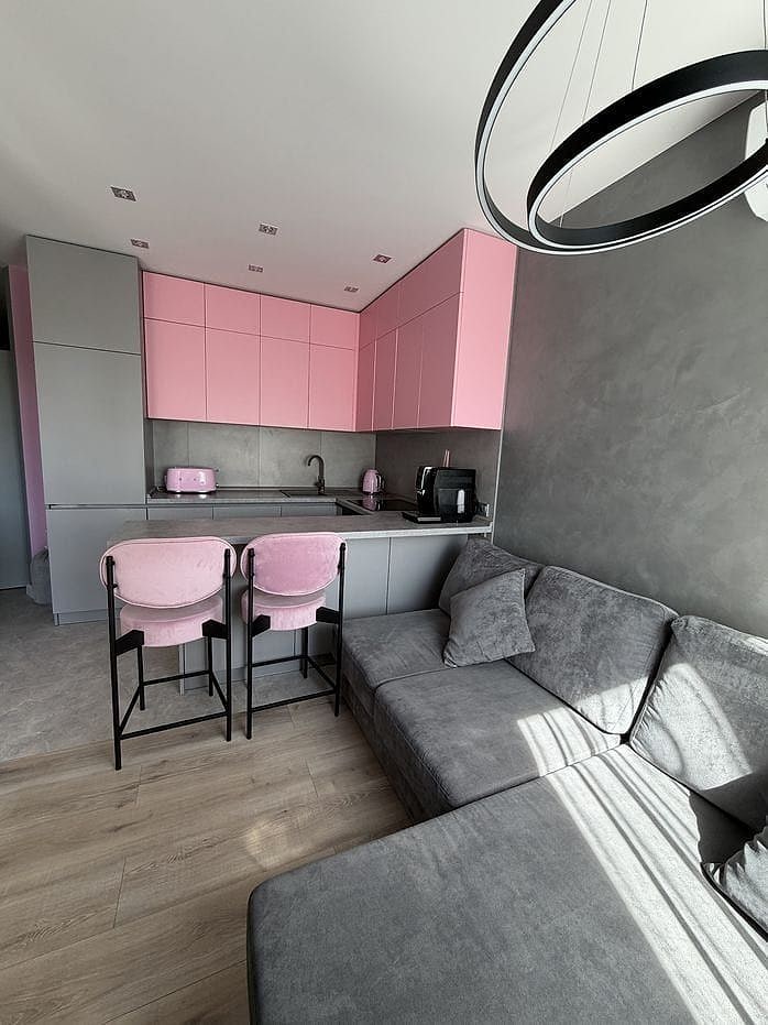Designer-Renovated One-Bedroom with Terrace — Family and Friends Complex, Solomianka